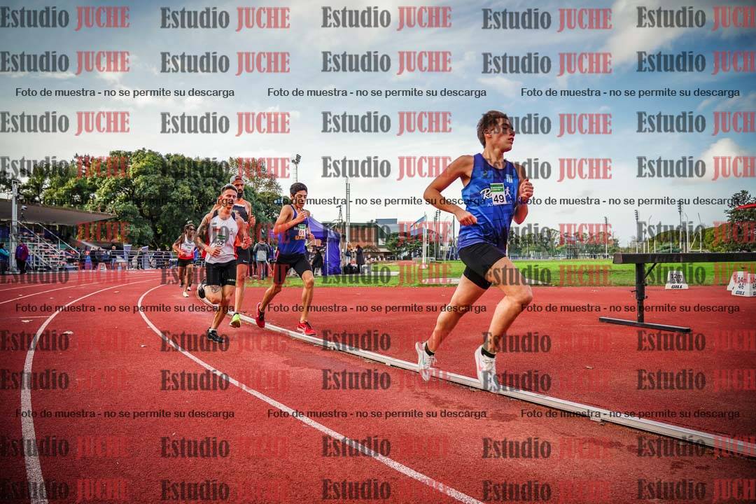 Fotos de los 3000 m llanos de varones