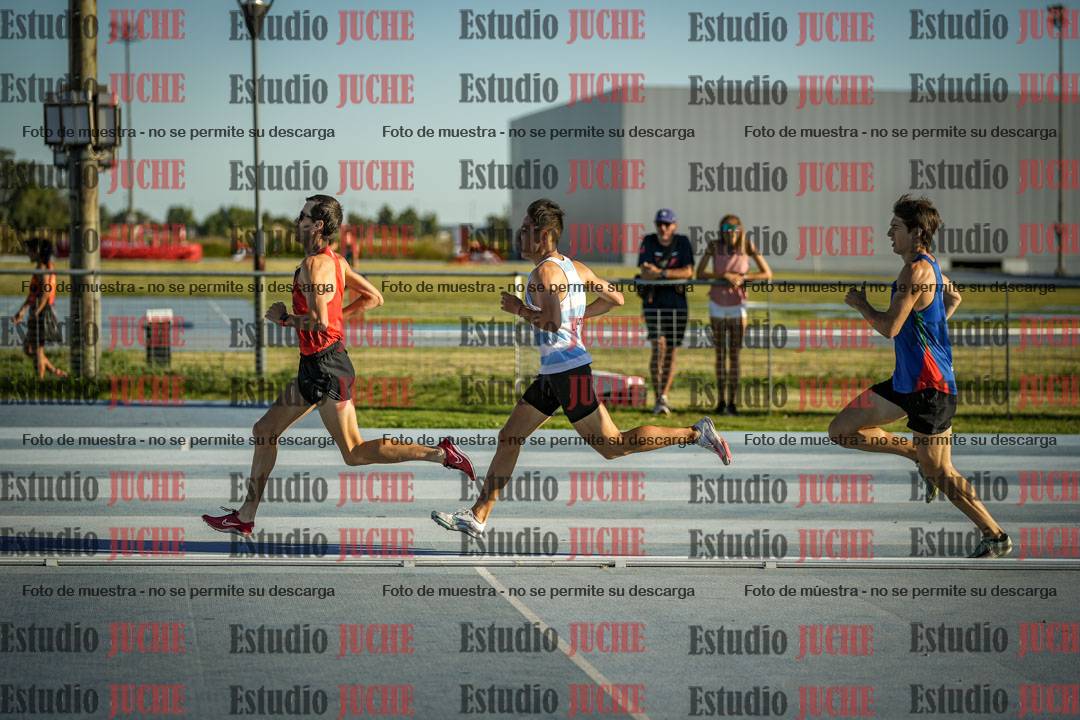Fotos de los 1500 m llanos de varones
