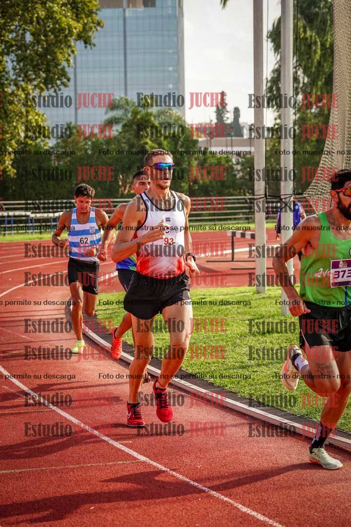 Fotos de los 3000 m llanos de varones