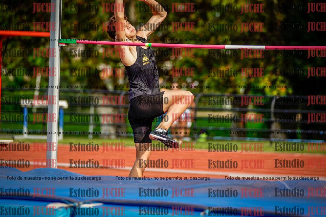 Fotos del salto triple de varones
