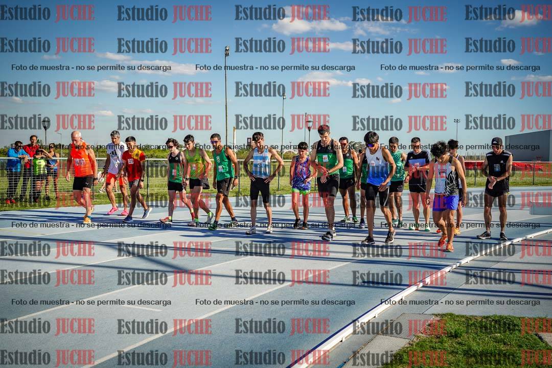 Fotos de los 1500 m llanos de varones