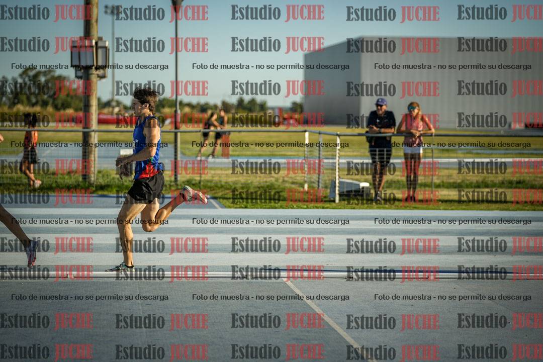 Fotos de los 1500 m llanos de varones