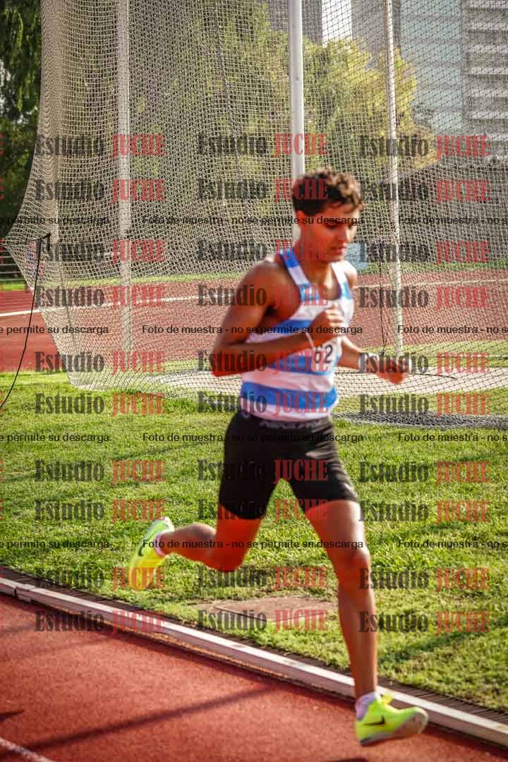 Fotos de los 3000 m llanos de varones