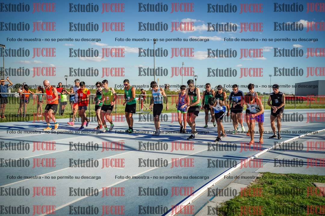 Fotos de los 1500 m llanos de varones