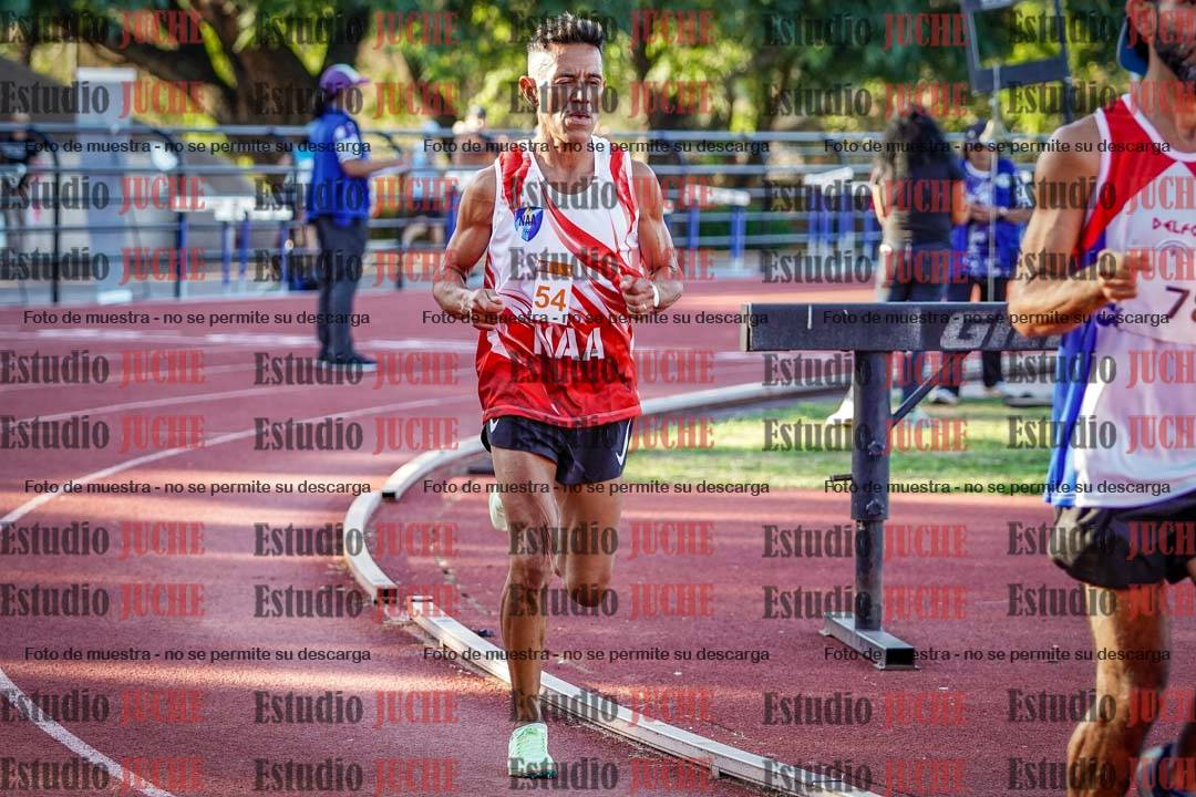 Fotos de los 3000 m llanos de varones