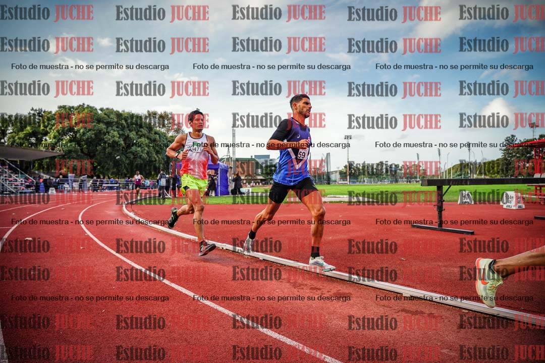 Fotos de los 3000 m llanos de varones