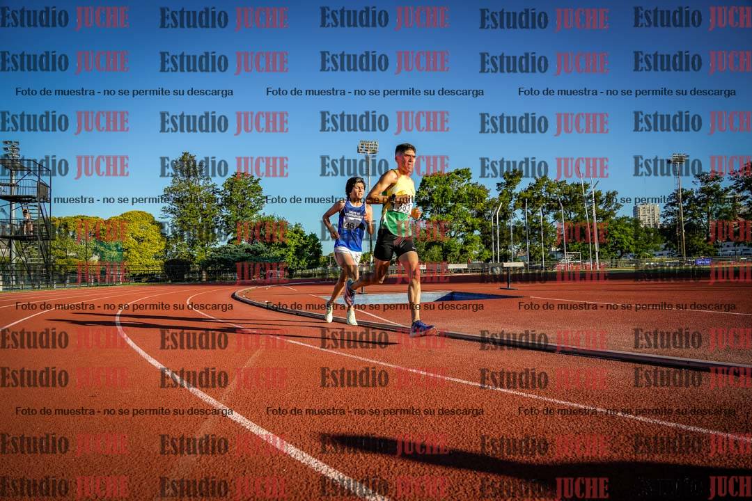 Fotos de los 3000 m llanos de varones