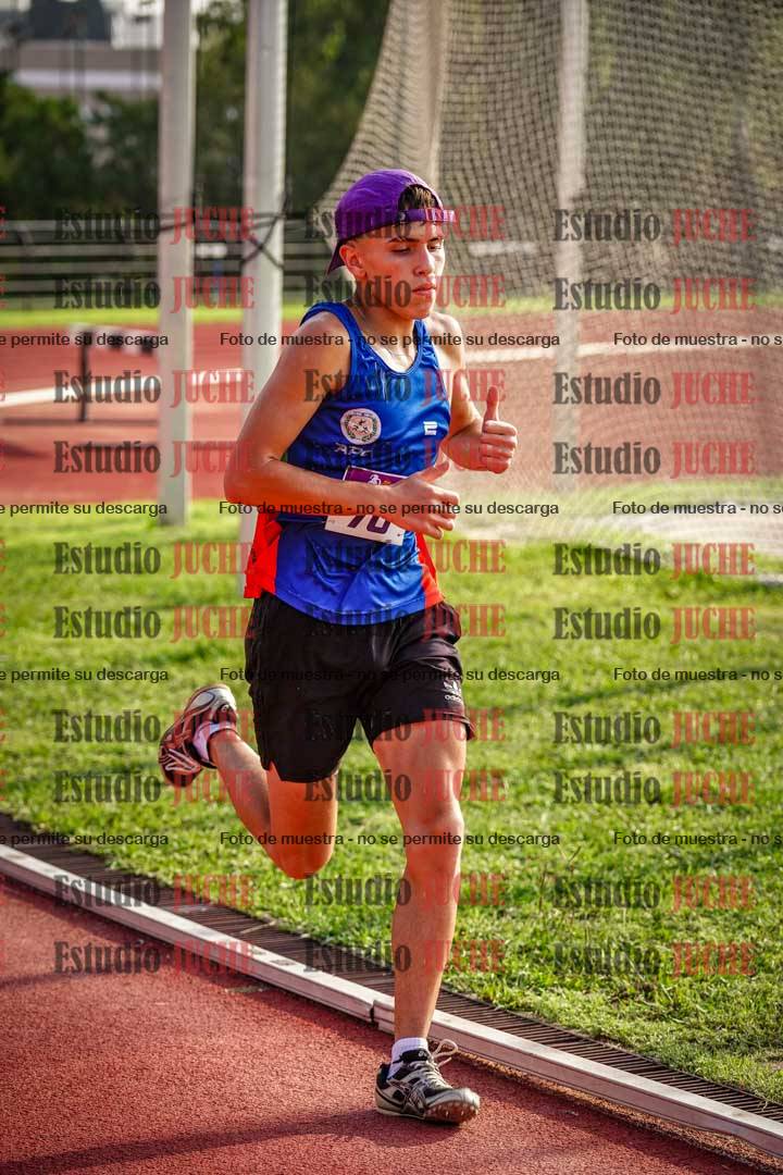 Fotos de los 3000 m llanos de varones