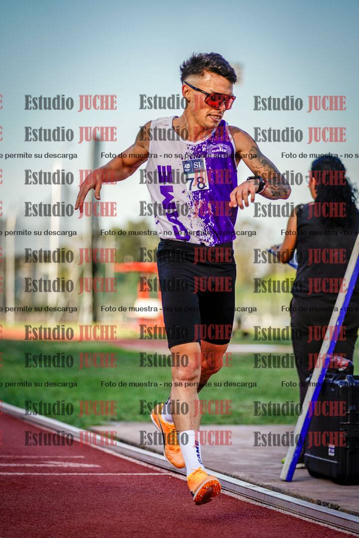 Fotos de los 1500 m llanos de varones