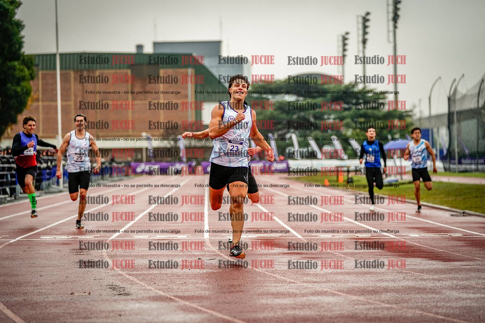 Fotos de los 400 m de varones - FINAL