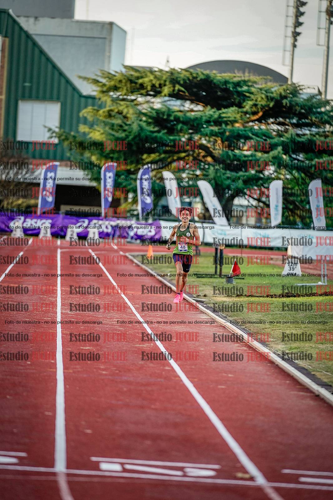 Fotos de las postas 4x400 m de varones