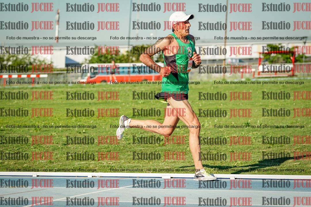 Fotos de los 3000 m llanos de varones