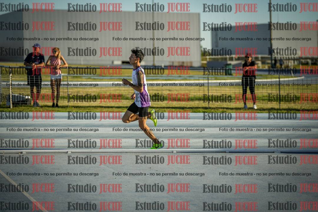 Fotos de los 1500 m llanos de varones