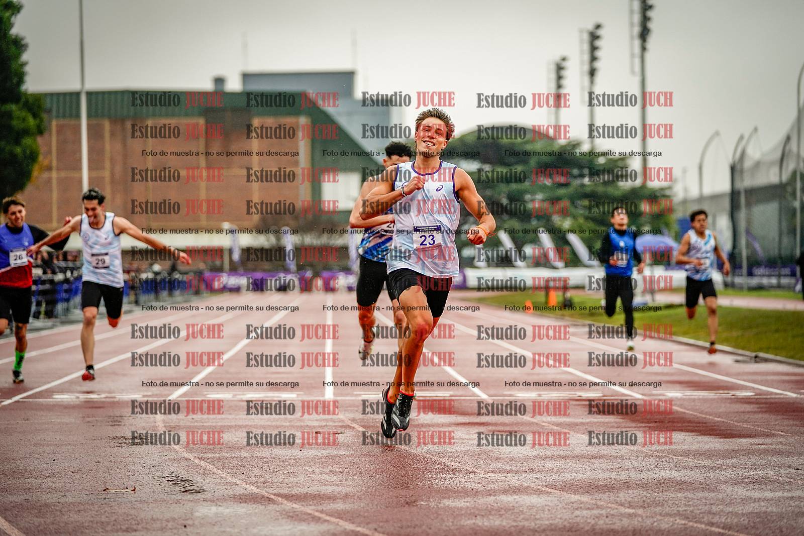 Fotos de los 400 m de varones - FINAL