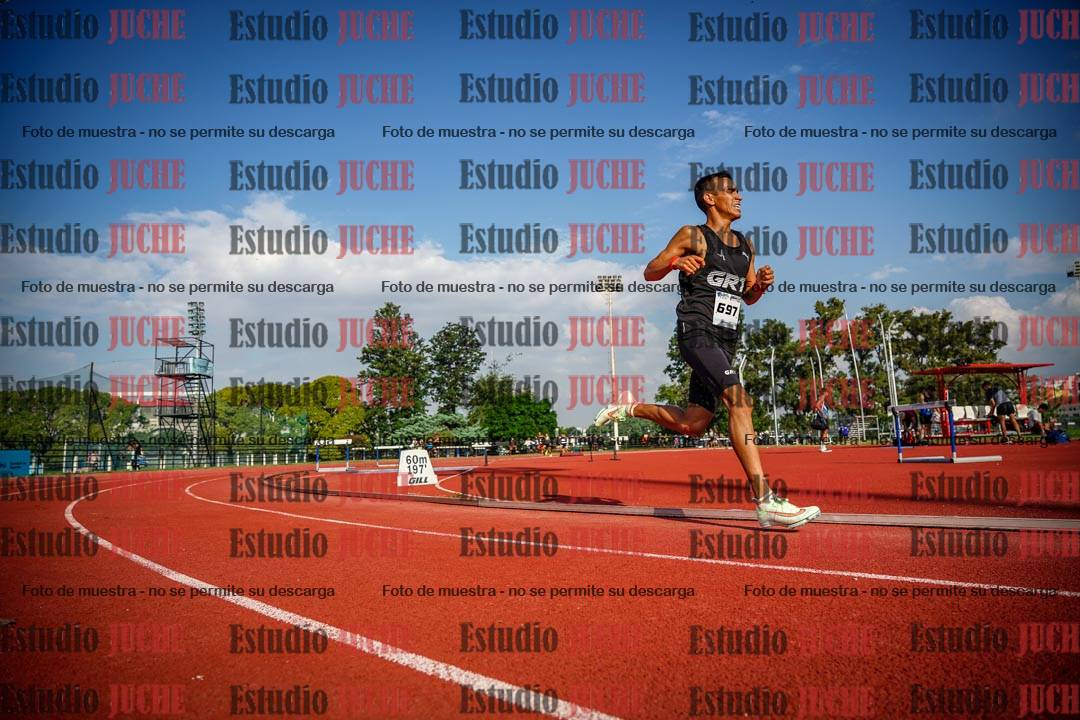 Fotos de los 3000 m llanos de varones
