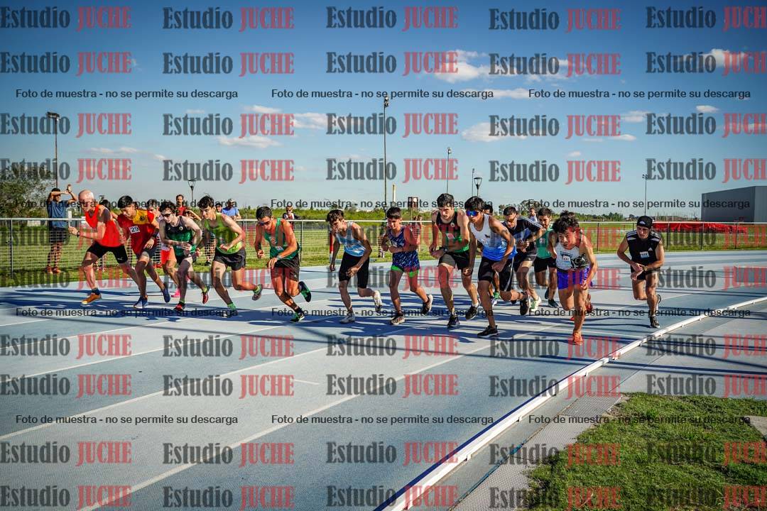 Fotos de los 1500 m llanos de varones