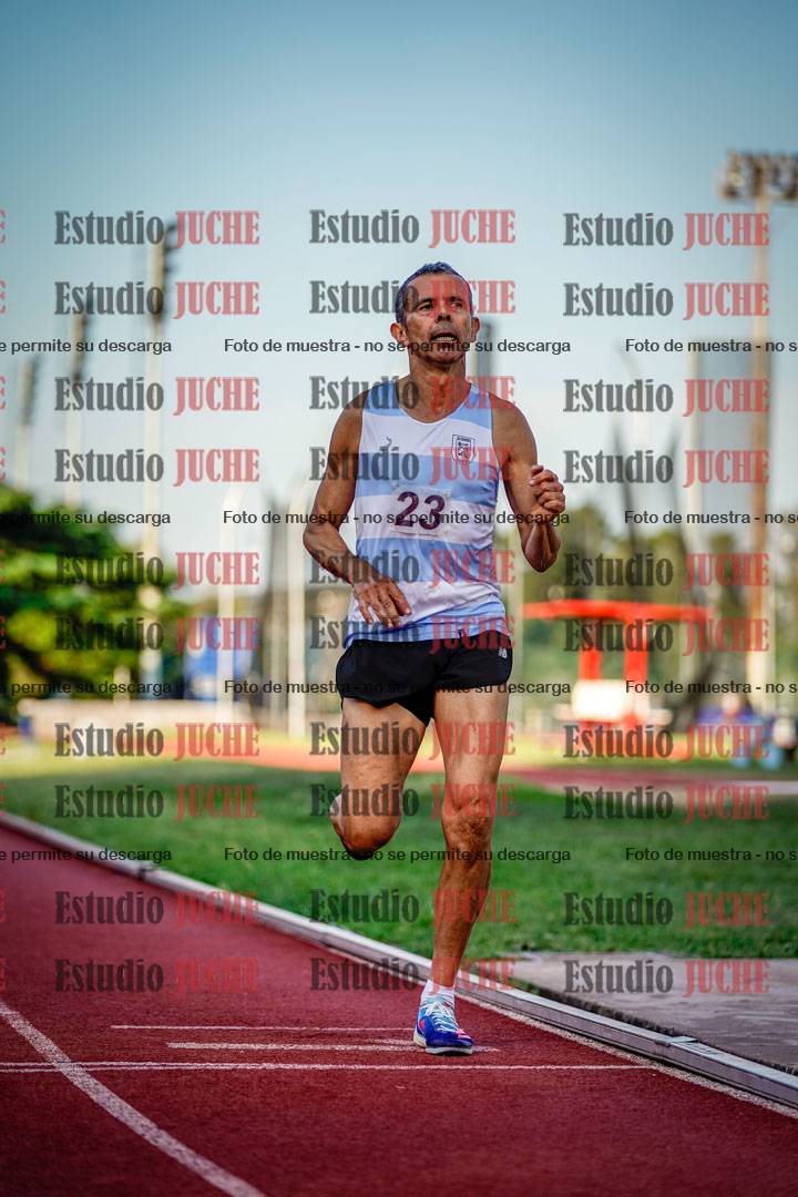 Fotos de los 1500 m llanos de varones