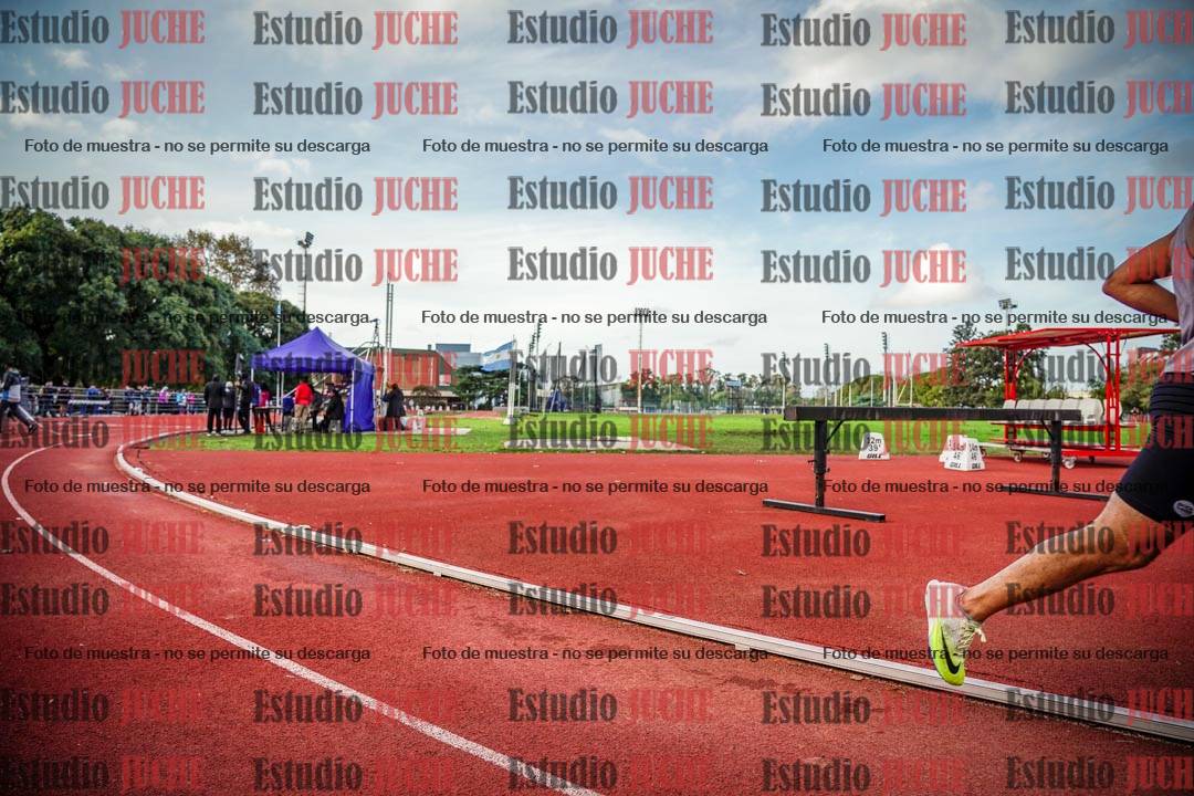 Fotos de los 3000 m llanos de varones