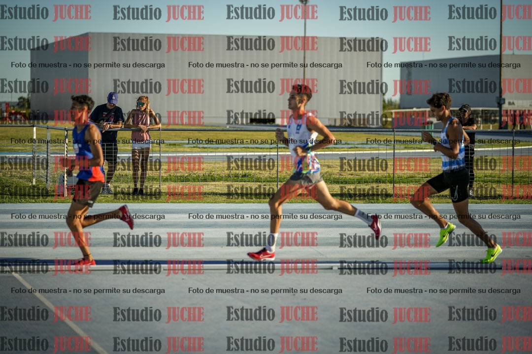 Fotos de los 1500 m llanos de varones