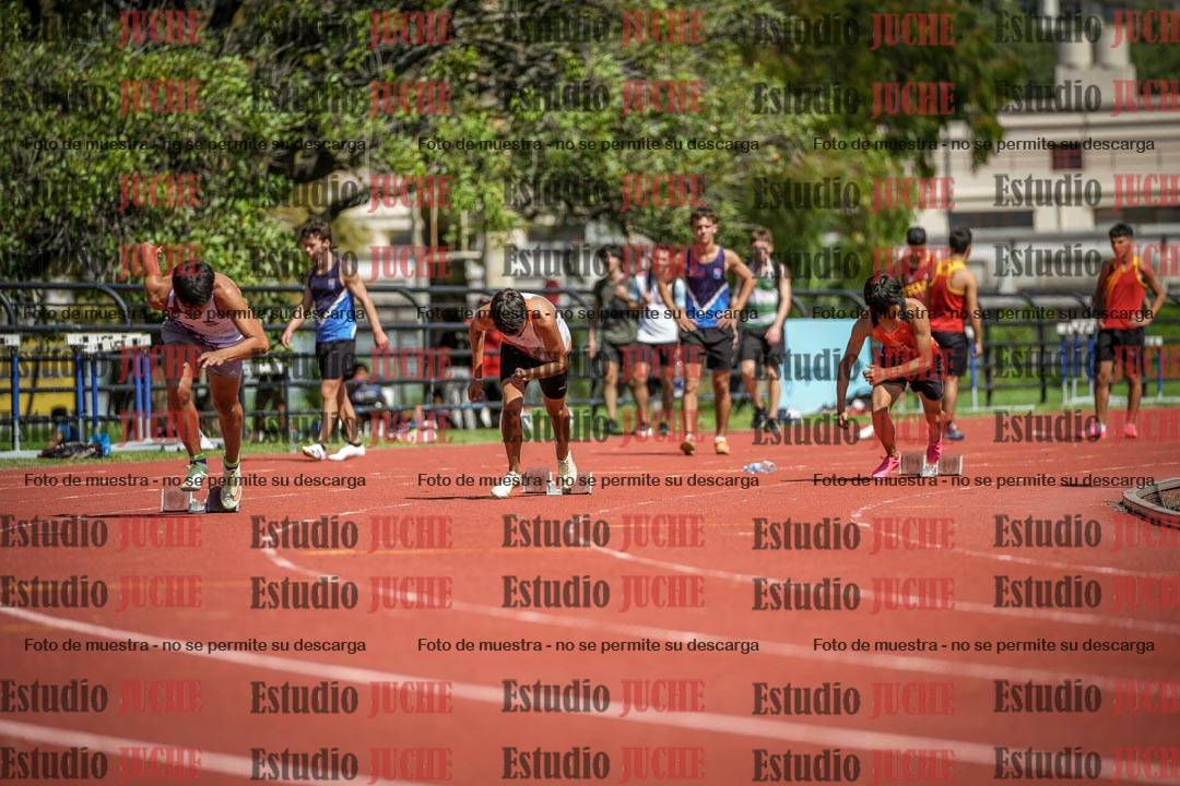 Fotos de los 200 m llanos de varones