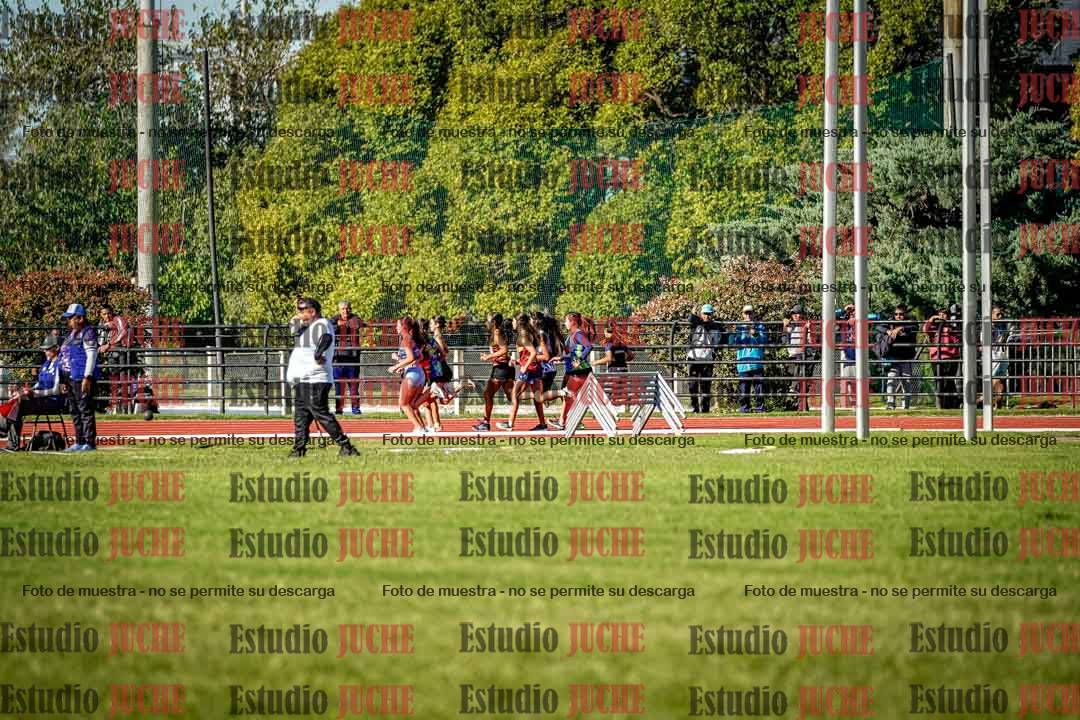 Fotos de los 600 m de mujeres