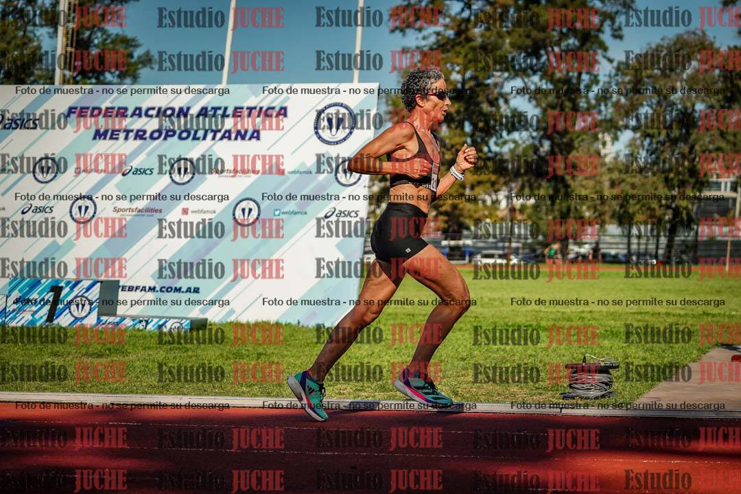 Fotos de los 5000 m llanos de mujeres y varones