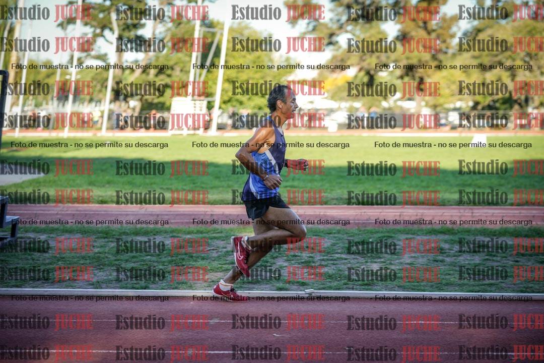 Fotos de los 3000 m llanos de varones