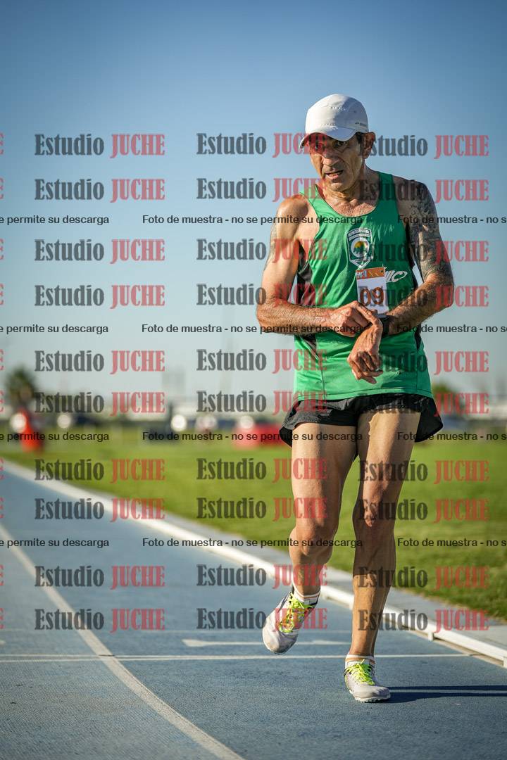 Fotos de los 3000 m llanos de varones