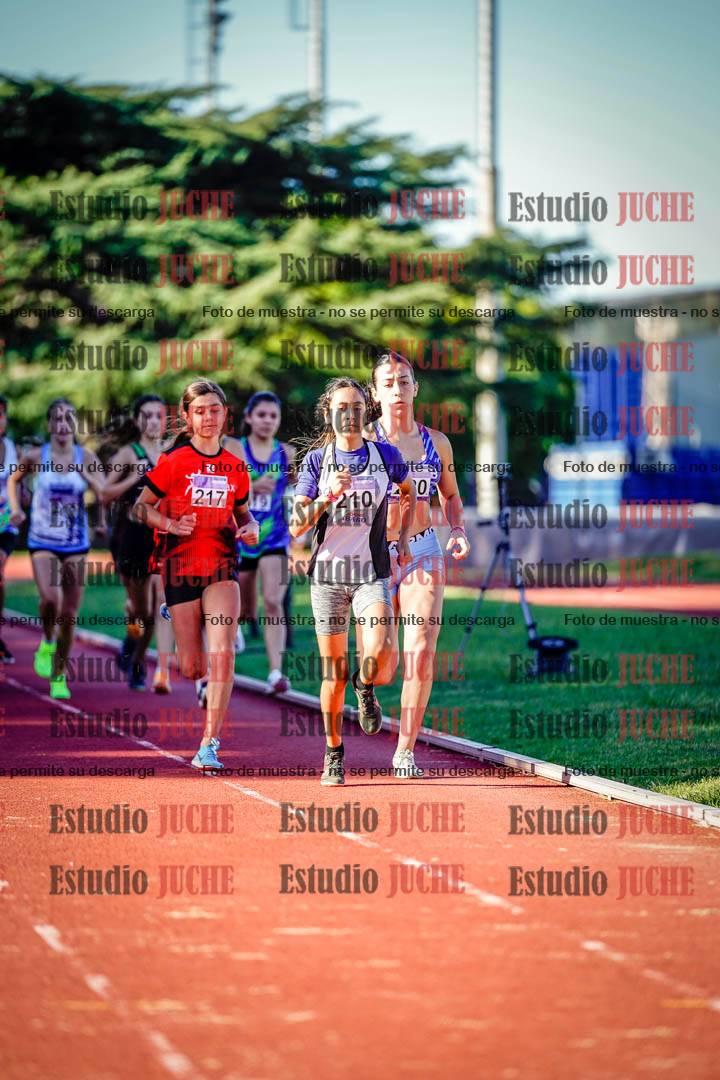 Fotos de los 600 m de mujeres