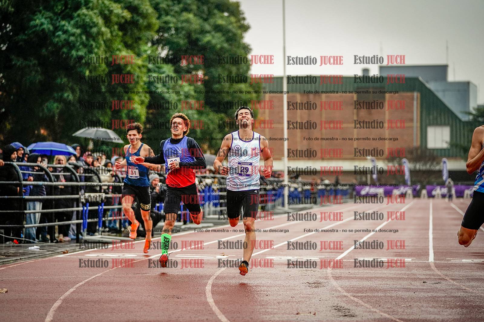 Fotos de los 400 m de varones - FINAL