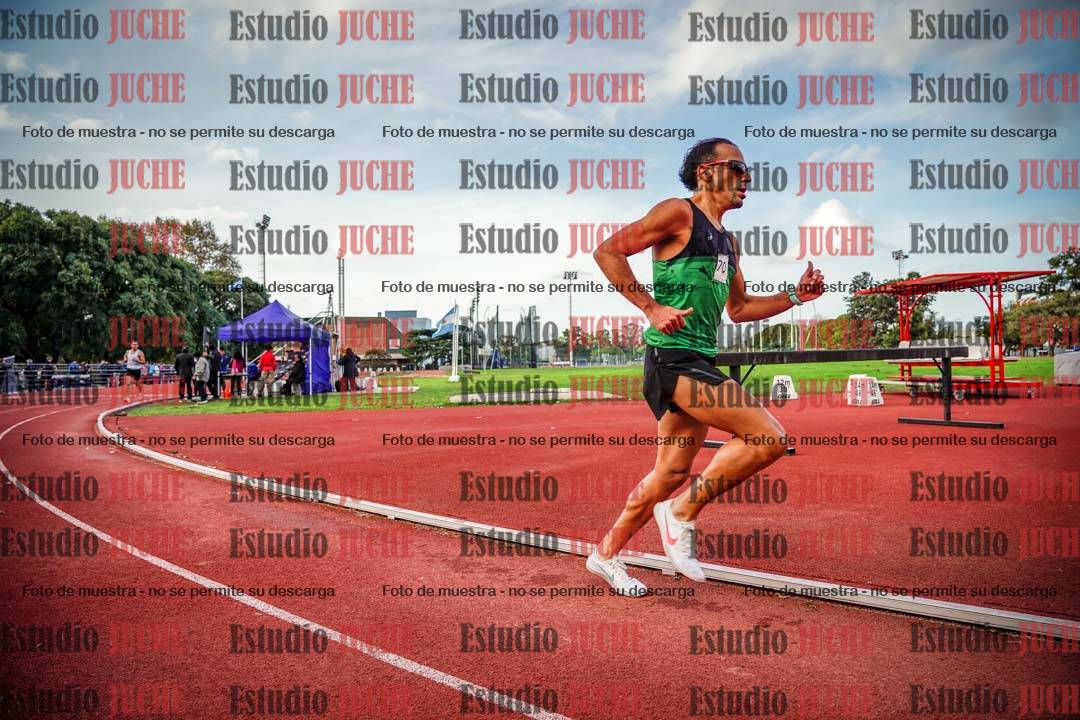 Fotos de los 3000 m llanos de varones