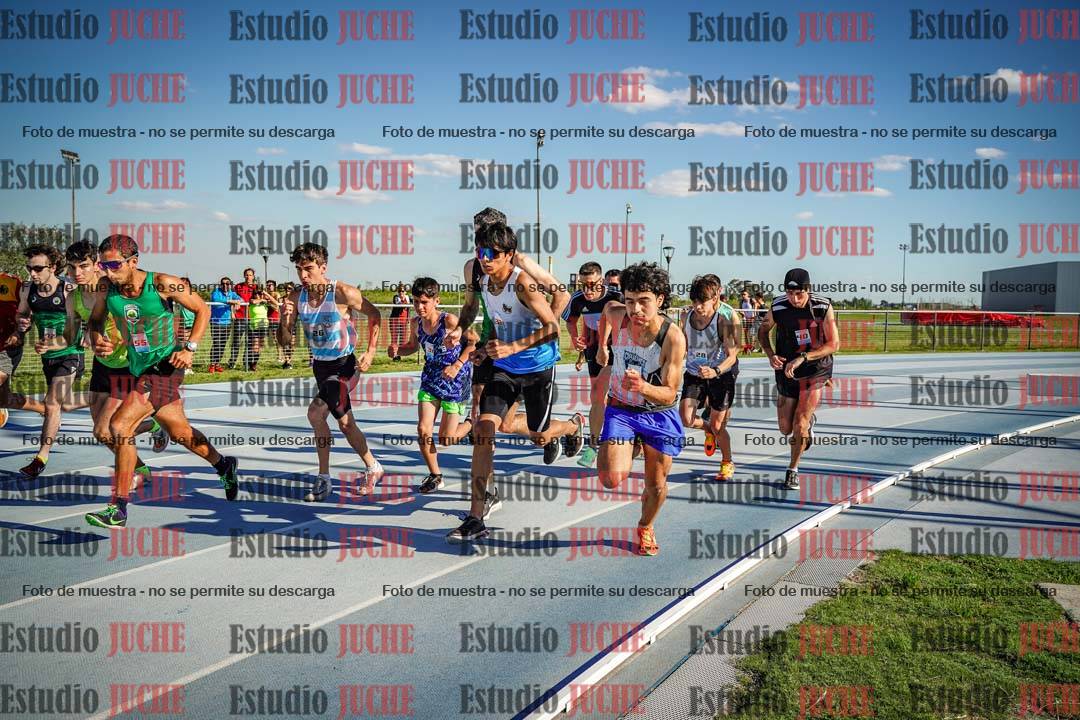Fotos de los 1500 m llanos de varones