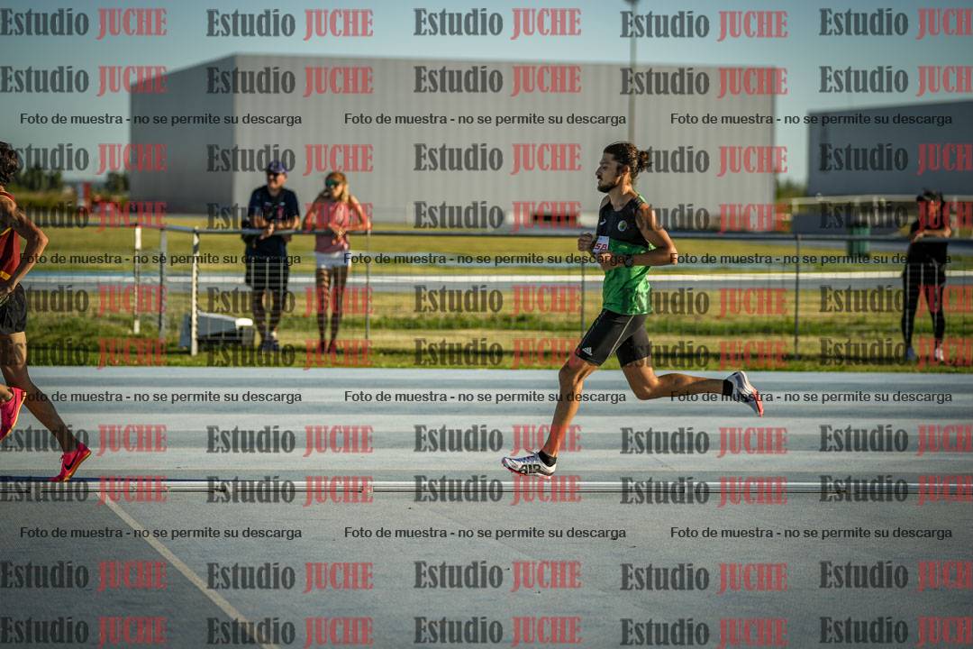 Fotos de los 1500 m llanos de varones