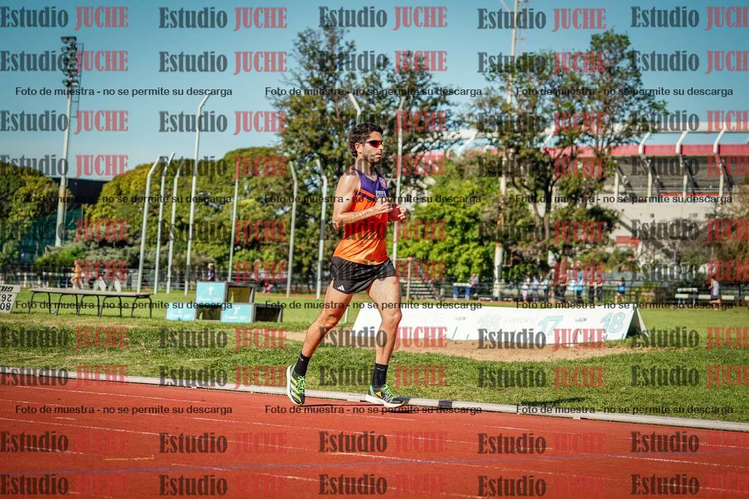 Fotos de los 5000 m llanos de mujeres y varones
