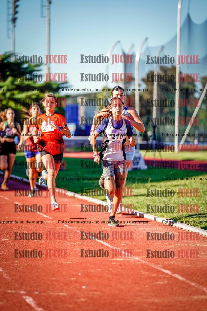 Fotos de los 600 m de mujeres
