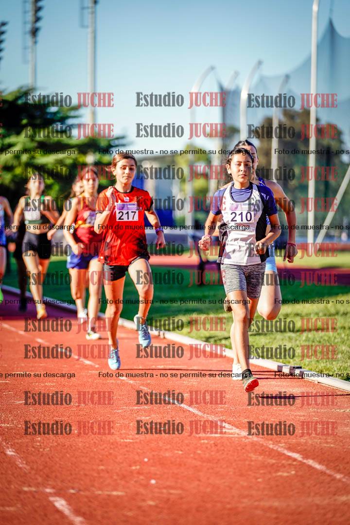 Fotos de los 600 m de mujeres