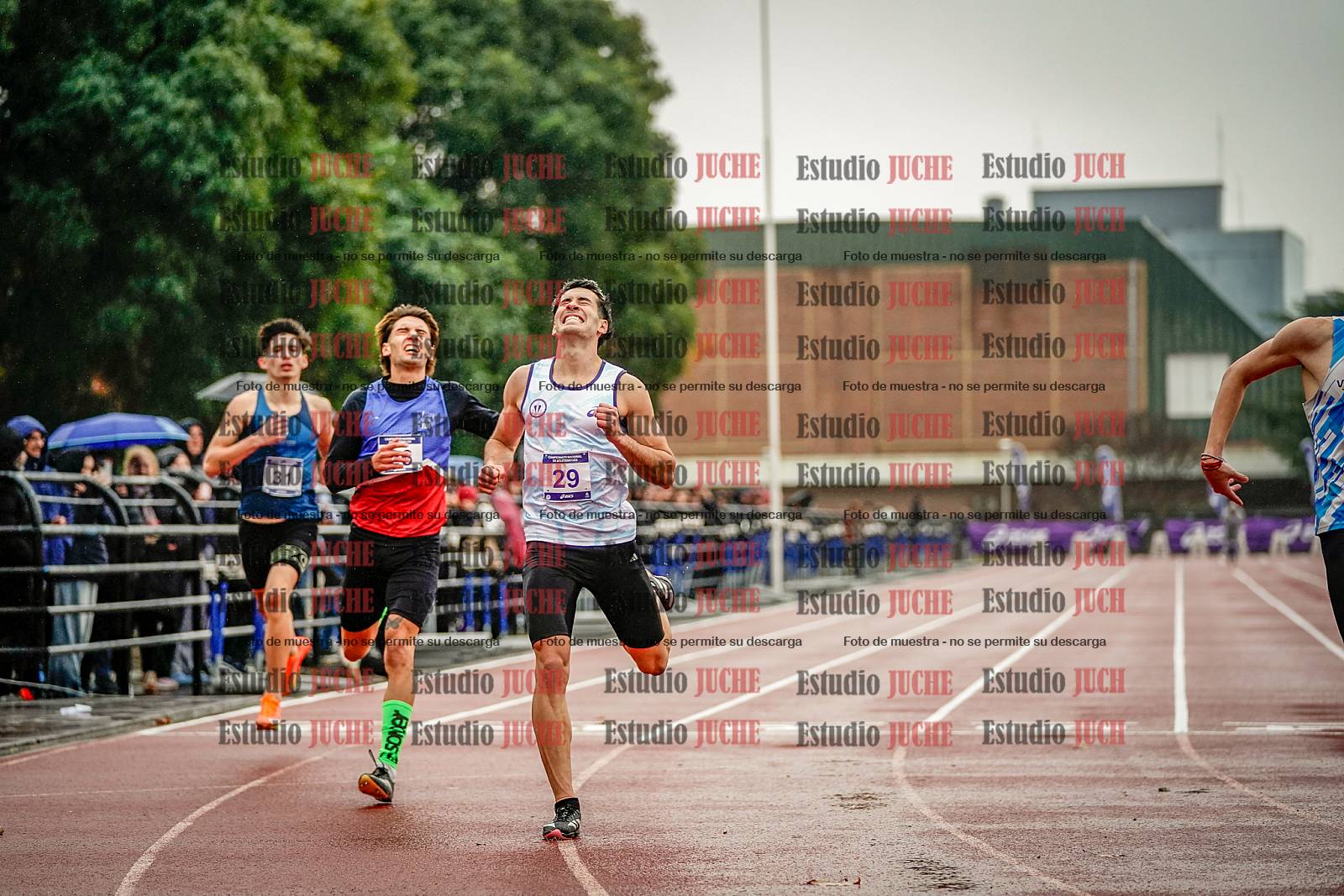 Fotos de los 400 m de varones - FINAL