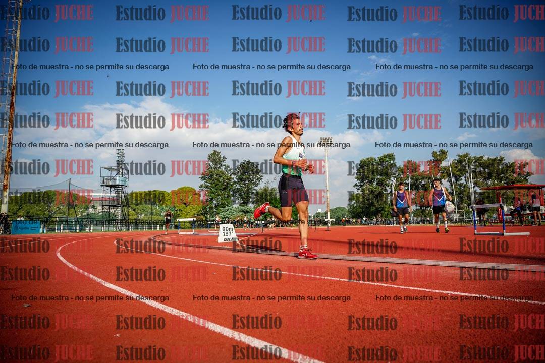 Fotos de los 3000 m llanos de varones