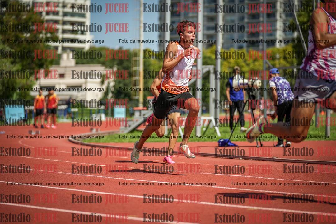 Fotos de los 200 m llanos de varones