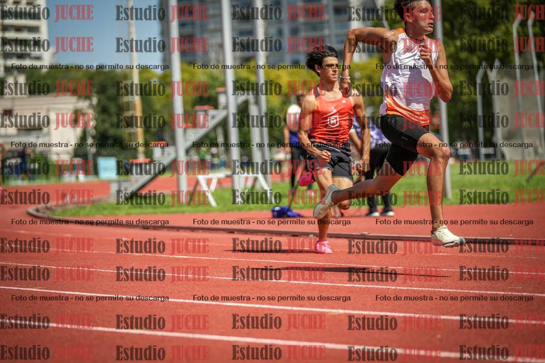 Fotos de los 200 m llanos de varones