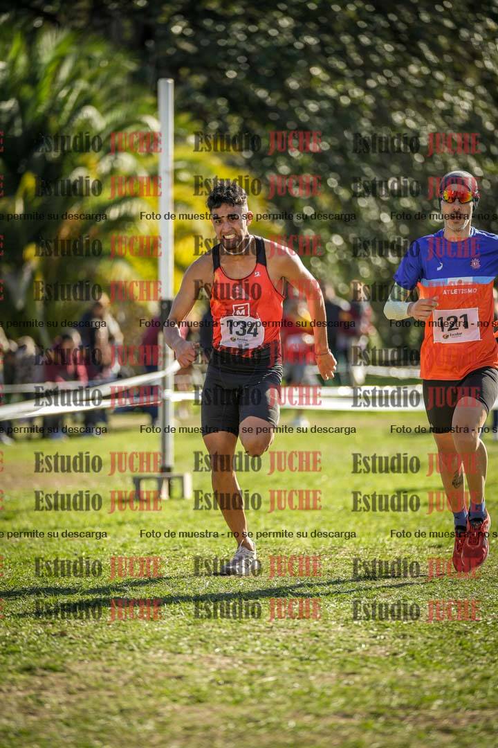Fotos de la llegada del cross de 8000 m