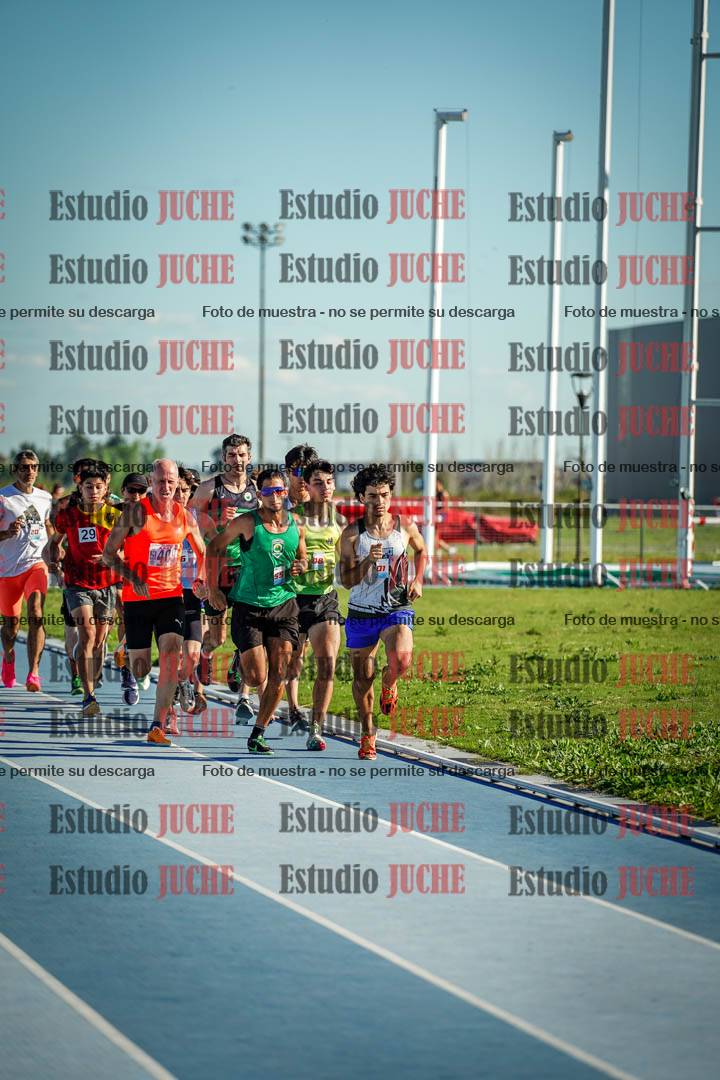 Fotos de los 1500 m llanos de varones