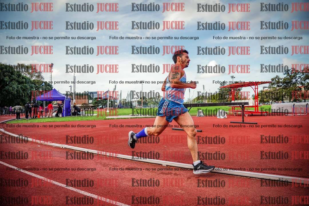 Fotos de los 3000 m llanos de varones