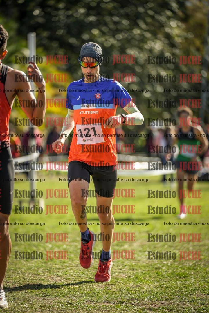 Fotos de la llegada del cross de 8000 m