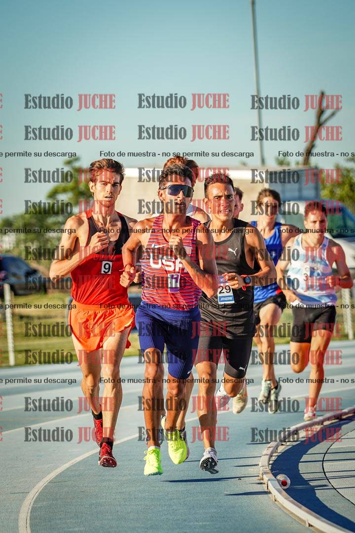 Fotos de los 1500 m llanos de varones