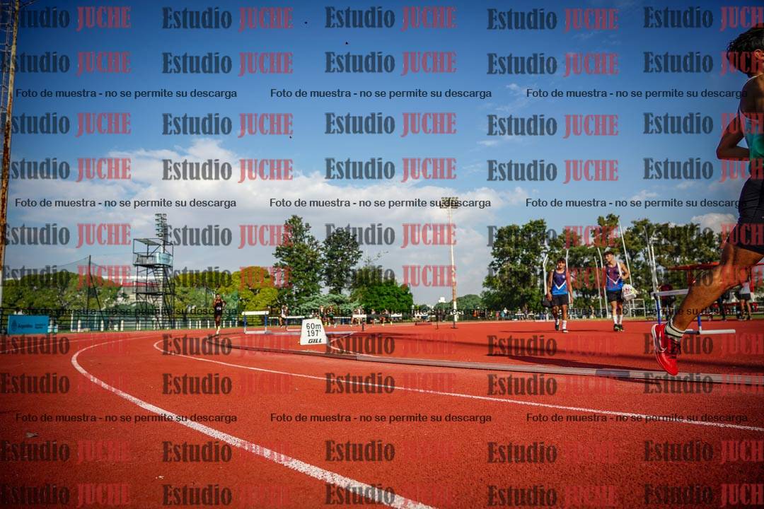 Fotos de los 3000 m llanos de varones
