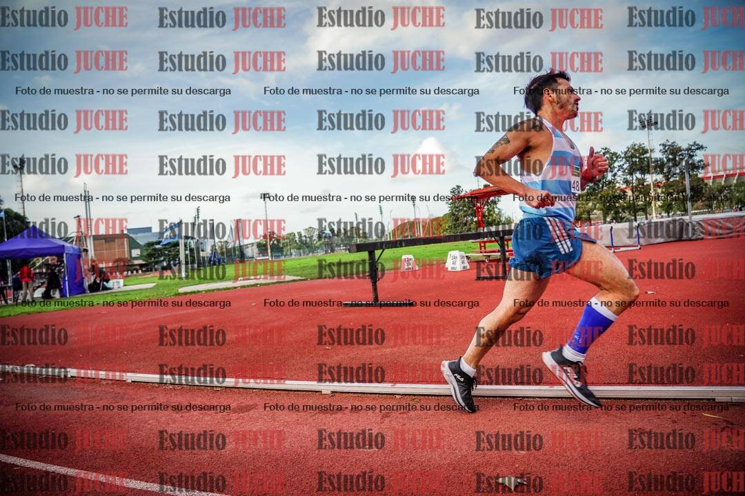 Fotos de los 3000 m llanos de varones