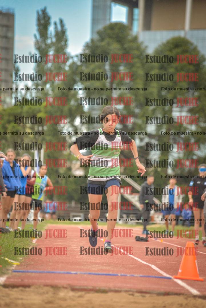 Fotos del salto en largo - mujeres U16