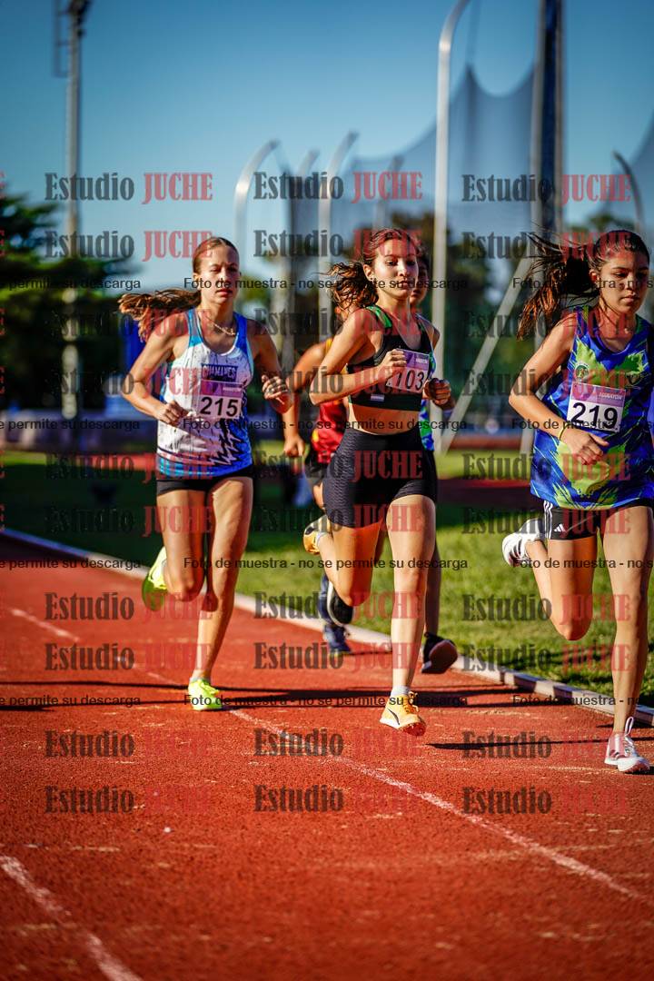 Fotos de los 600 m de mujeres