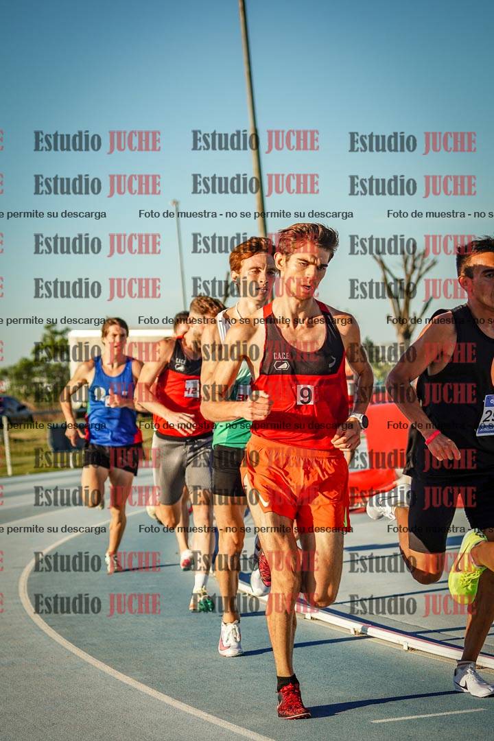 Fotos de los 1500 m llanos de varones